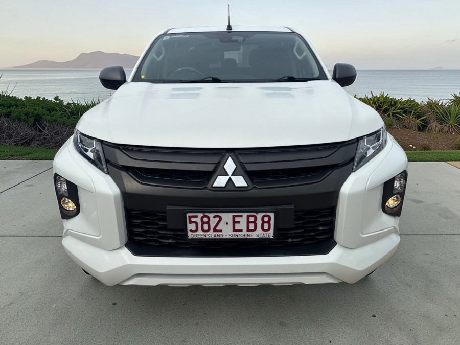 2022 Mitsubishi Triton MR GLX-R Ute Image 2