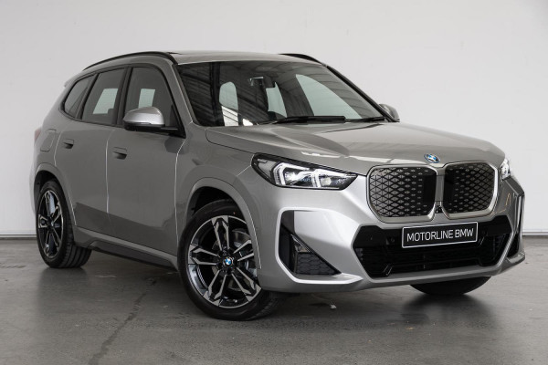 BMW iX1 xDrive30 M Sport U11