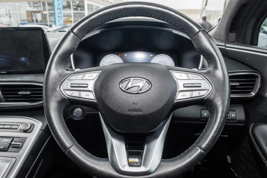 2023 Hyundai Santa Fe TM.V4 Highlander SUV Image 10