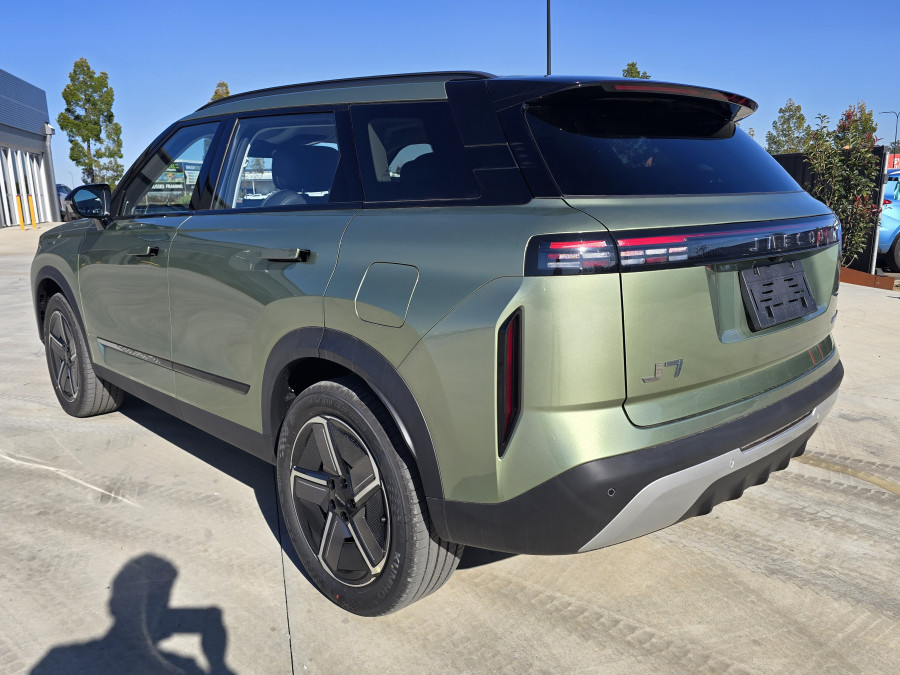 2026 MY25 Jaecoo J7 T35 SHS Summit SUV Image 5