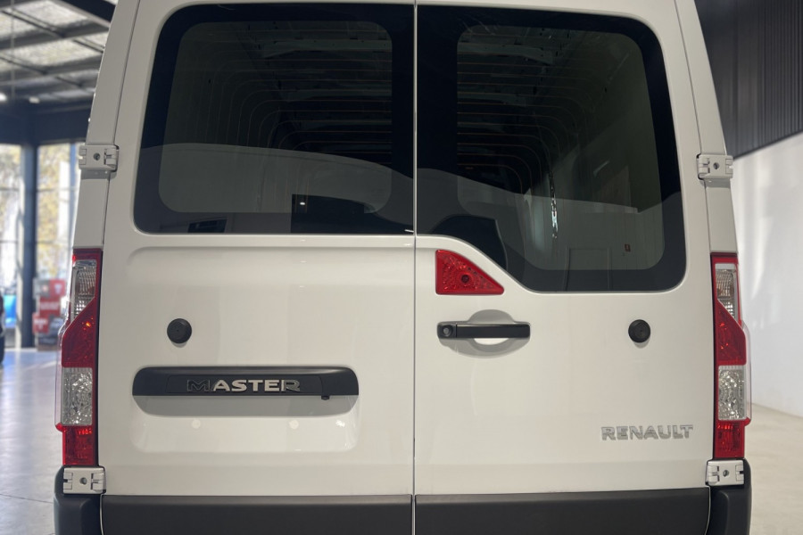 2024 Renault Master X62 Phase 2 Pro 110kW Van Image 7