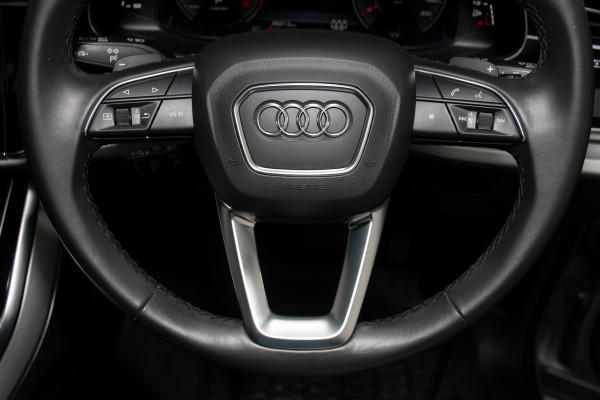 2022 Audi Q7 4M 45 TDI SUV image 17