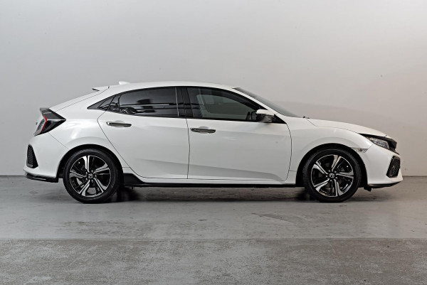 2018 Honda Civic 10th Gen RS Hatch image 3