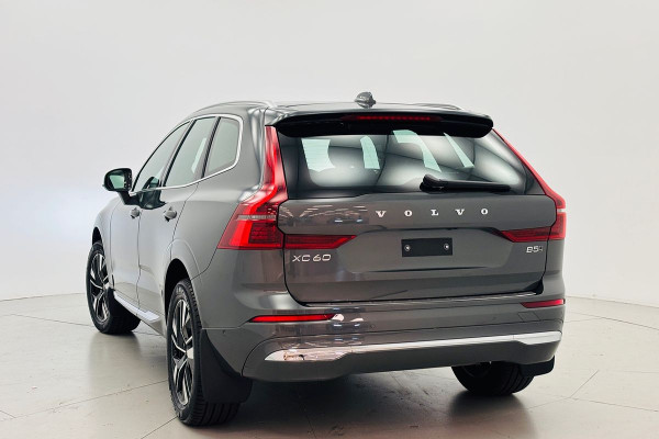 2025 MY26 Volvo XC60 UZ Plus B5 Bright SUV Image 4
