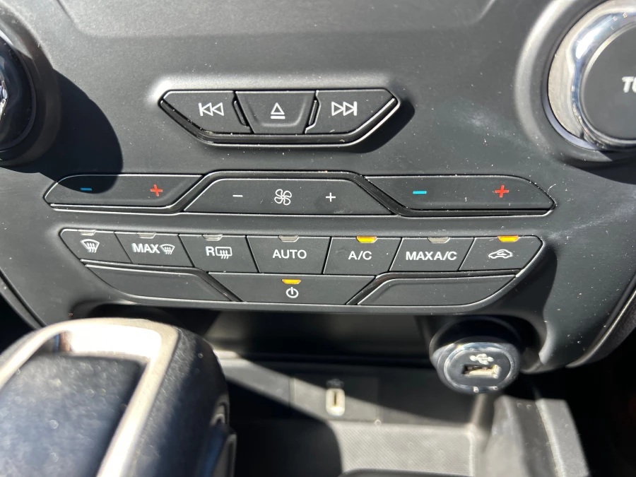 2020 MY21.25 Ford Everest UA II Sport SUV Image 29