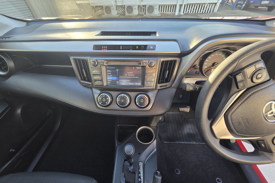 2015 MY14 Toyota RAV4 ASA44R GX SUV Image 16
