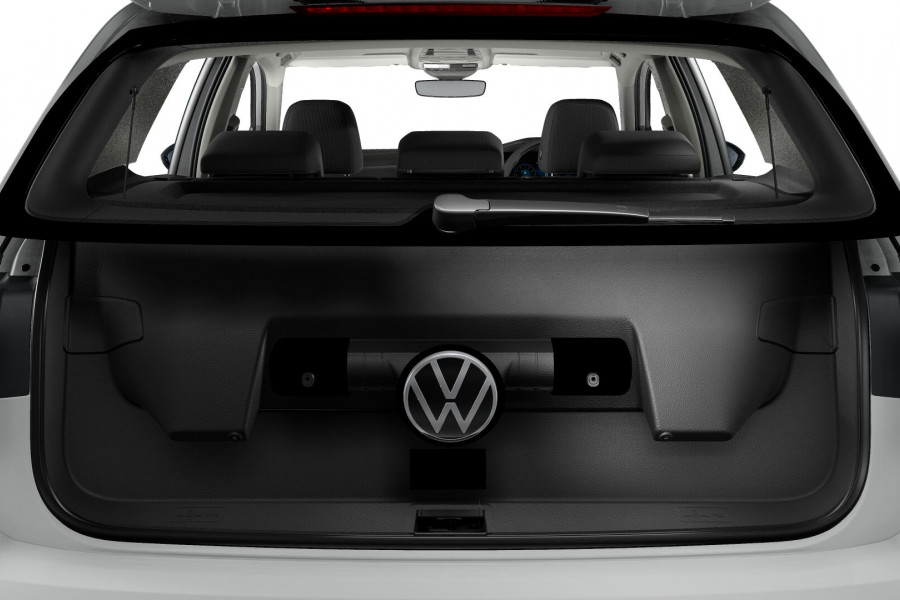 2024 Volkswagen Golf 8 110TSI Life Hatch Image 8