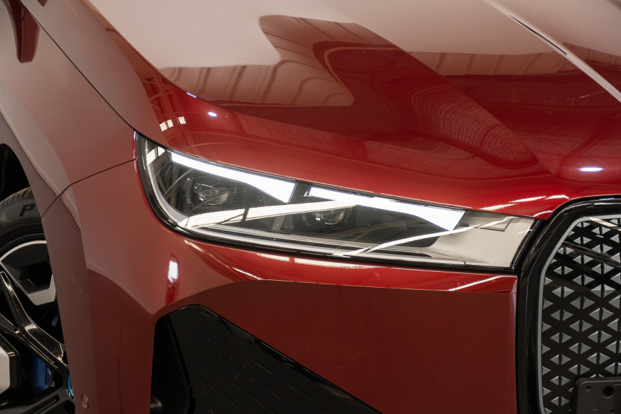 2022 BMW iX xDrive40 Sport SUV Image 2