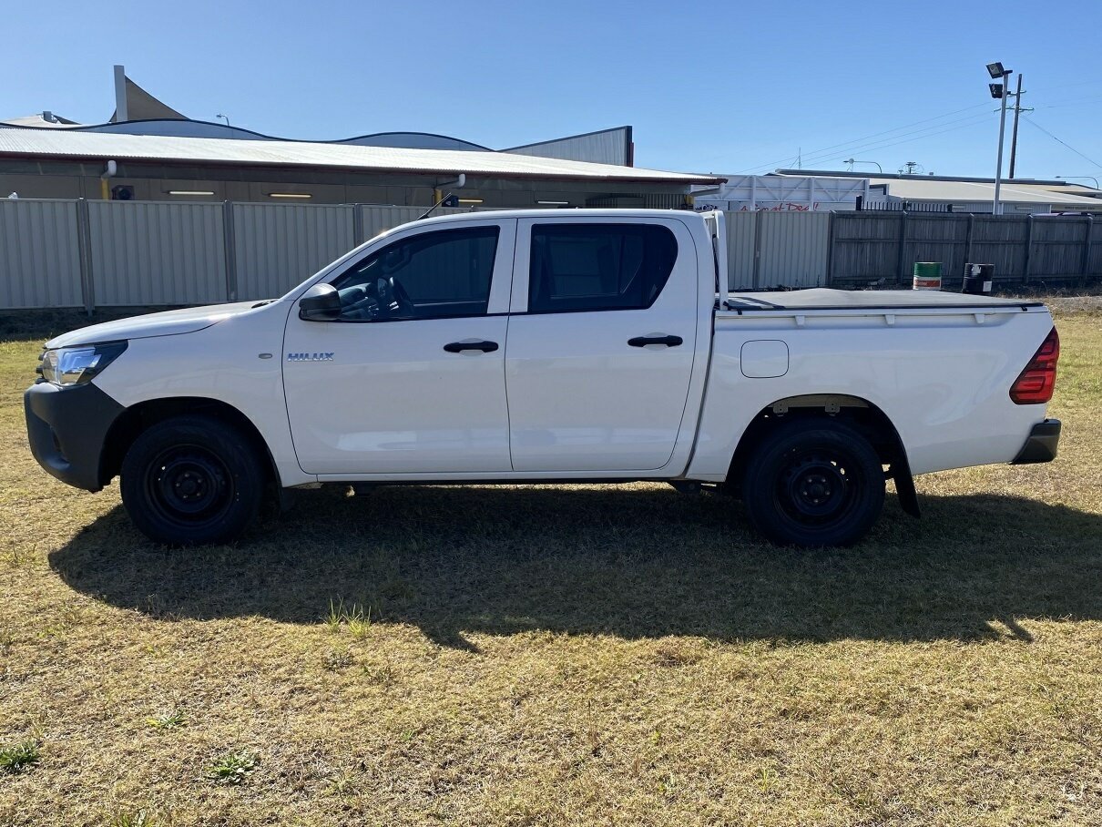 2018 Toyota Hilux TGN121R Workmate Double Cab 4x2 Ute Image 7