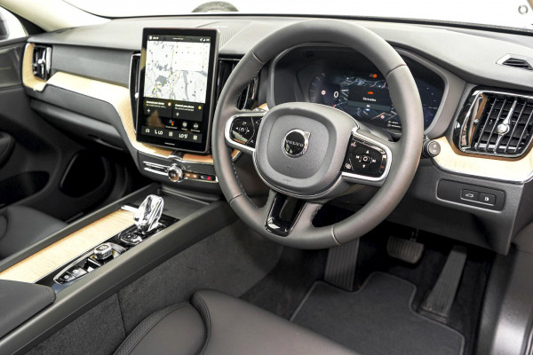 2026 Volvo XC60 UZ Plus B5 Bright SUV Image 7