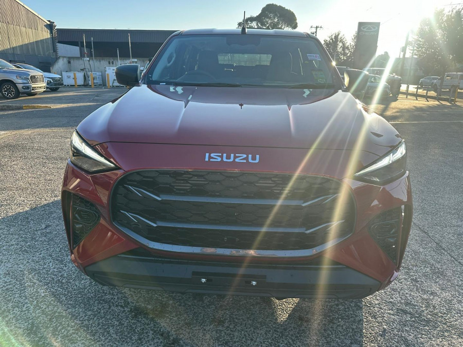 2026 MY25.5 Isuzu MU-X RJ LS-M SUV Image 2