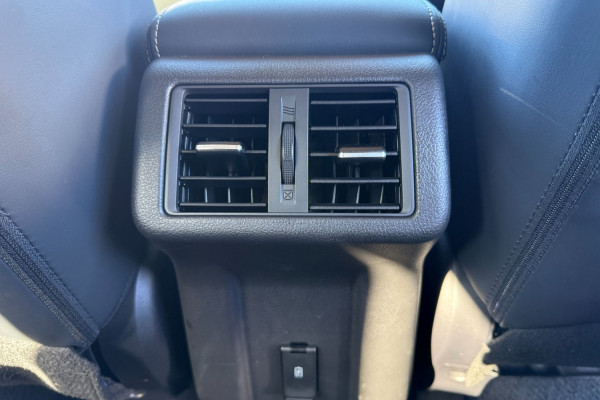 2021 Mitsubishi Outlander ZL Exceed SUV Image 13
