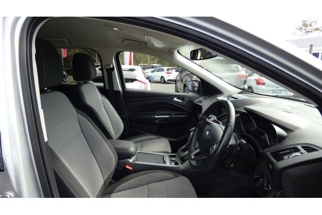 2017 Ford Escape ZG TREND FWD SUV Image 13