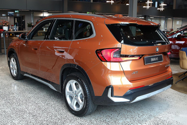 2025 BMW X1 U11 sDrive18i SUV image 5