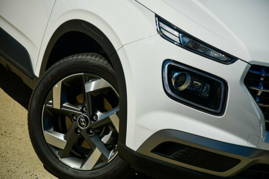 2025 Hyundai Venue QX.V5 Elite SUV Image 6