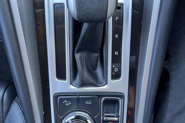 2018 Mitsubishi Pajero Sport QE GLS SUV Image 29