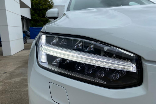 2020 Volvo XC90 L Series T6 Momentum Suv Image 2