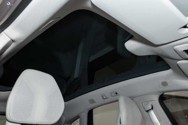 2025 MY26 Volvo ES90  Ultra Single Motor Sedan Image 19
