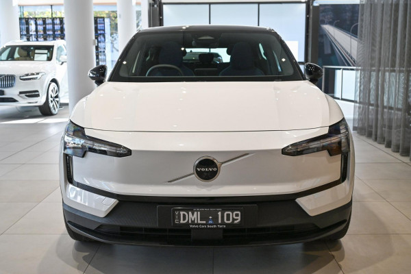 2024 MY25 Volvo EX30  Twin Motor Performance Ultra SUV Image 2