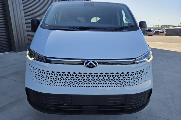 2026 LDV Deliver 7 Van Image 8