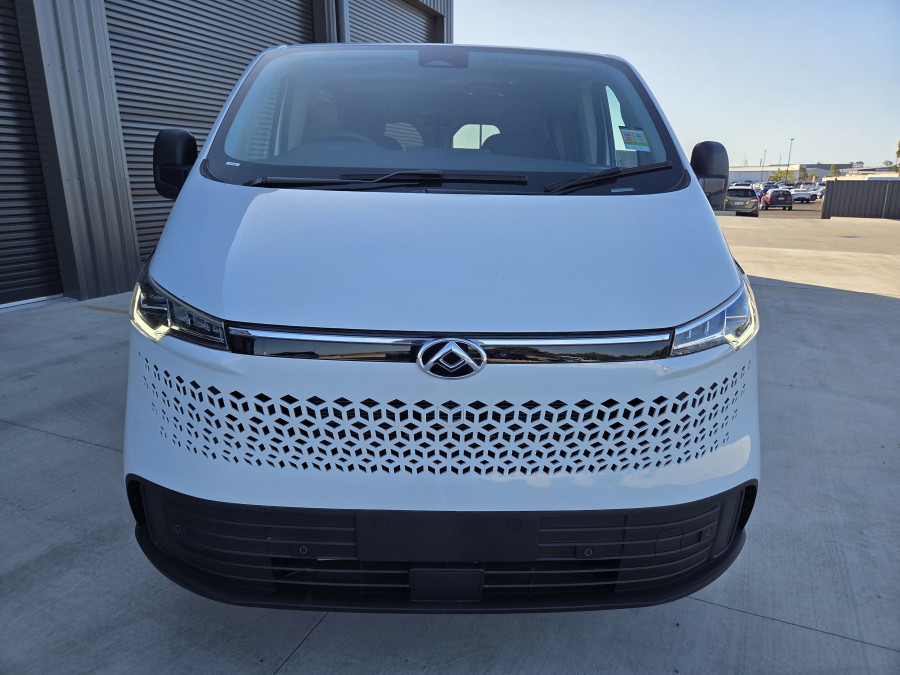 2026 LDV Deliver 7 Van Image 8