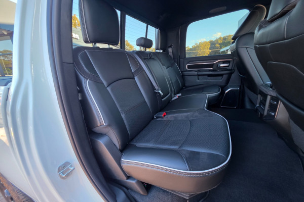 2026 Ram 2500 DJ Laramie Dual Cab Image 35