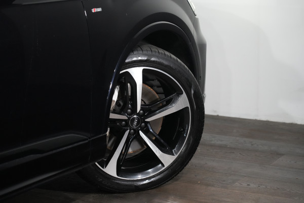 2020 Audi Q7 50 TDI S Line SUV image 11