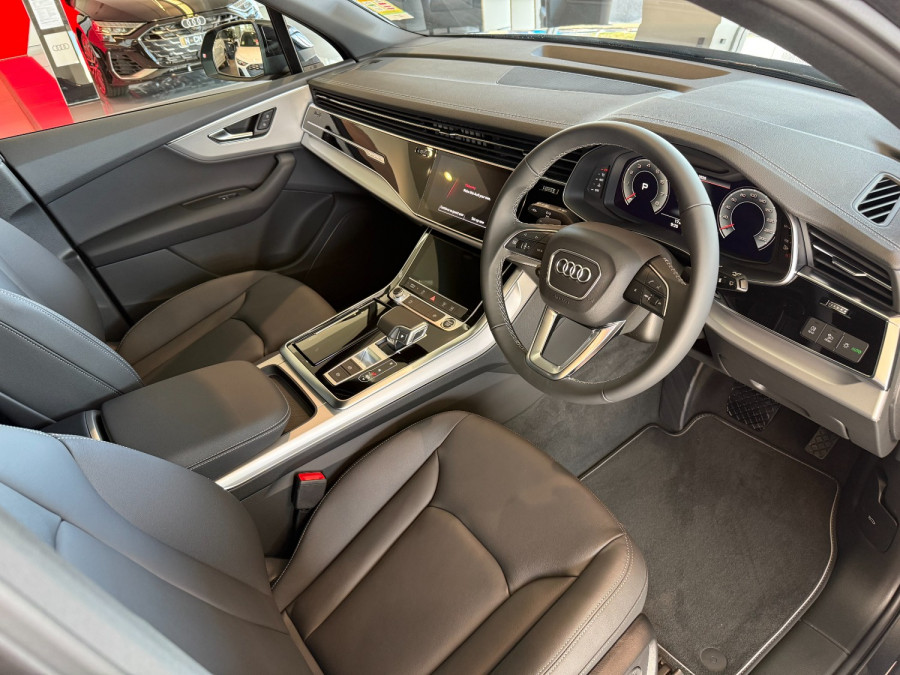2025 Audi Q7 4M TFSI 185kW SUV Image 9