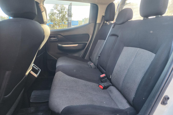 2019 Mitsubishi Triton MR GLS Ute Image 17