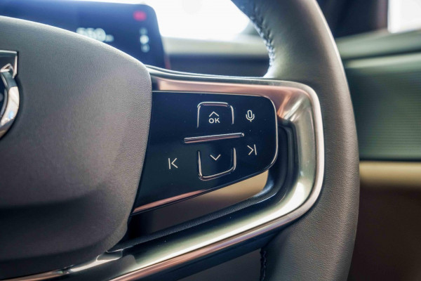 2026 MY27 Volvo ES90  Plus Single Motor Sedan Image 18