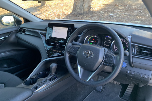 2024 Toyota Camry AXVH70R Ascent Sedan