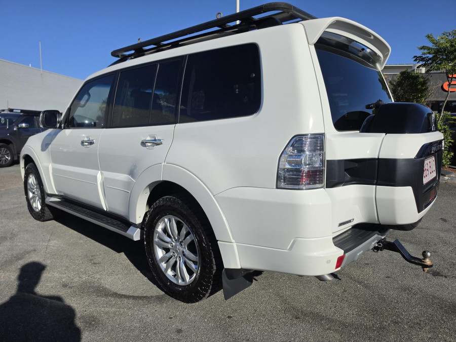 2021 MY22 Mitsubishi Pajero NX GLS SUV Image 9