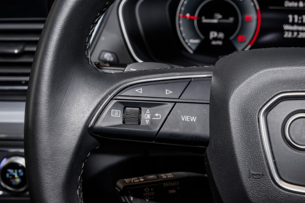 2022 Audi Q5 FY 40 TDI S Line SUV image 11