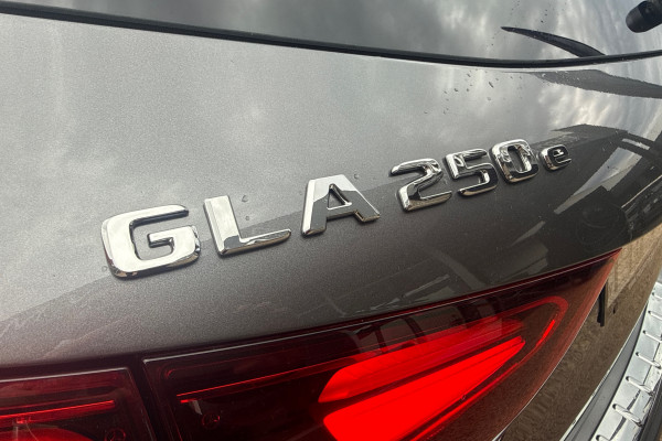 2025 Mercedes-Benz GLA-Class H247 GLA250 e with EQ hybrid technology SUV Image 14