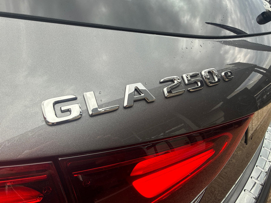 2025 Mercedes-Benz GLA-Class H247 GLA250 e with EQ hybrid technology SUV Image 14