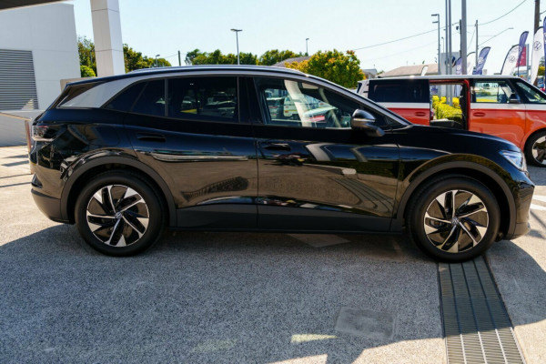 2026 MY27 Volkswagen ID. 4 E2 Pro SUV Image 4
