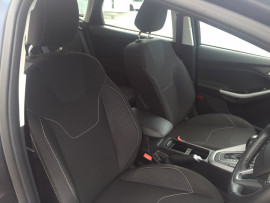 2017 Ford Focus LZ Sport Hatchback