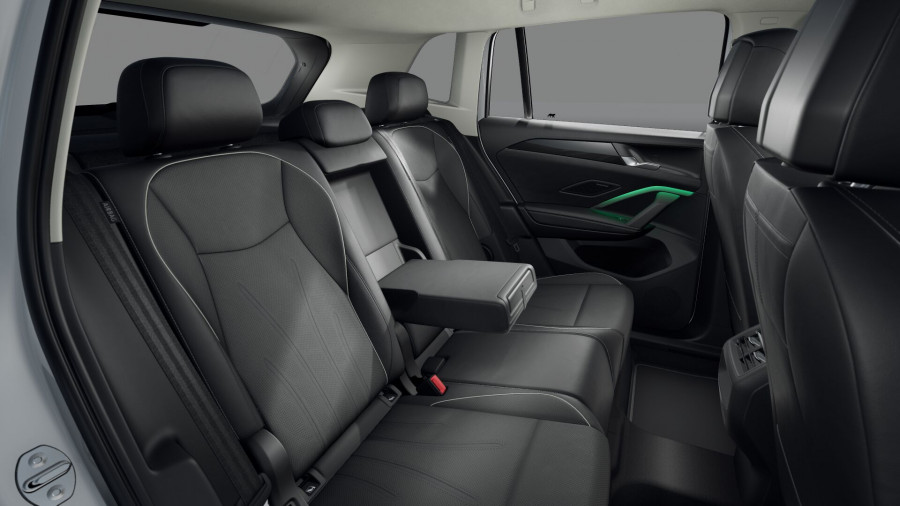 2026 Volkswagen Tiguan CT 150TSI eHybrid Elegance SUV Image 12