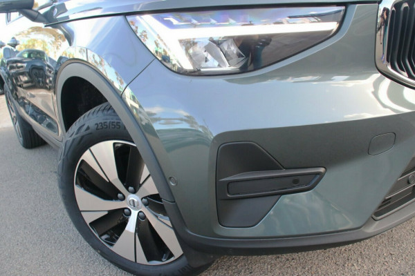 2025 MY26 Volvo XC40 XZ Plus B4 SUV Image 2
