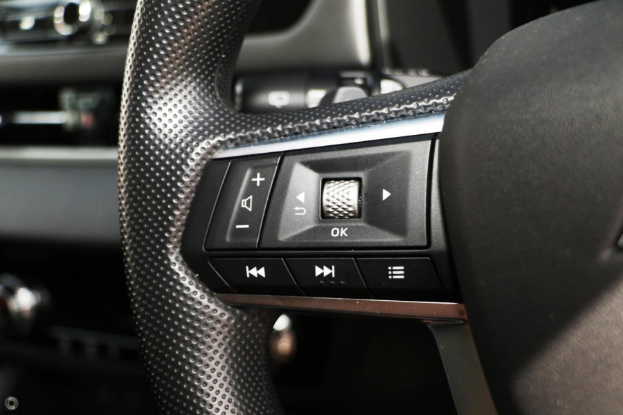 2026 Mitsubishi Outlander ZM ES SUV Image 14