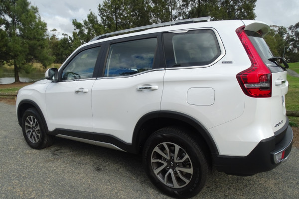 2024 MY25 Mahindra Scorpio  Z8L SUV Image 4