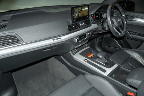 2021 Audi Q5 FY 45 TFSI sport SUV