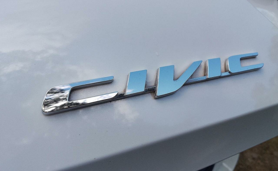 2012 Honda Civic 9th Gen VTi-L Hatch Image 6