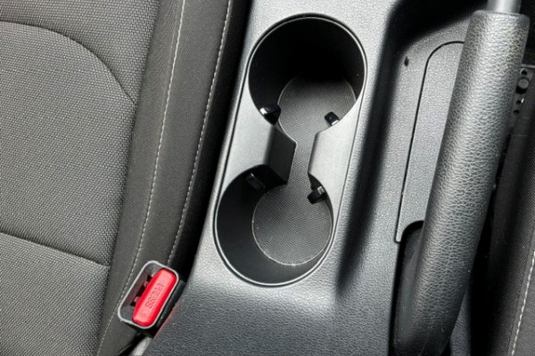 2023 MY24 Kia Cerato BD S Hatch Image 17