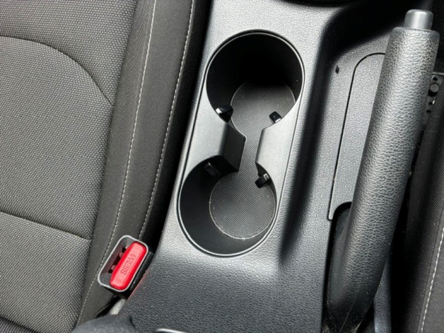 2023 MY24 Kia Cerato BD S Hatch Image 17
