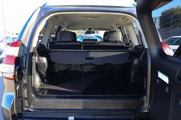 2016 Toyota LandCruiser Prado GDJ150R VX SUV Image 20