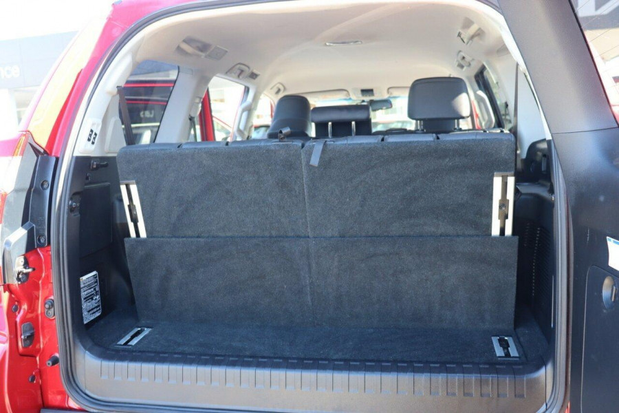 2017 Toyota LandCruiser Prado GDJ150R VX SUV Image 29