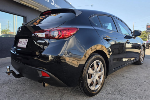 2014 Mazda 3 BM Series Neo Sport Hatch Image 9