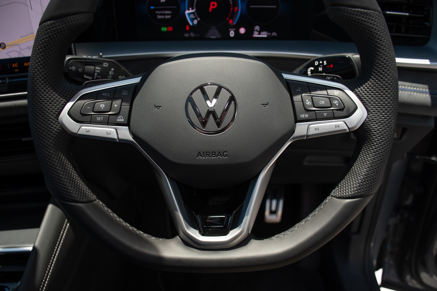 2025 Volkswagen Tayron R4 195TSI R-Line SUV