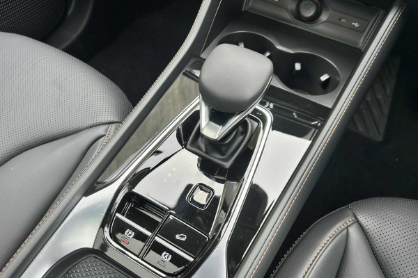 2026 MG HS Plug-in Hybrid Essence SUV Image 10